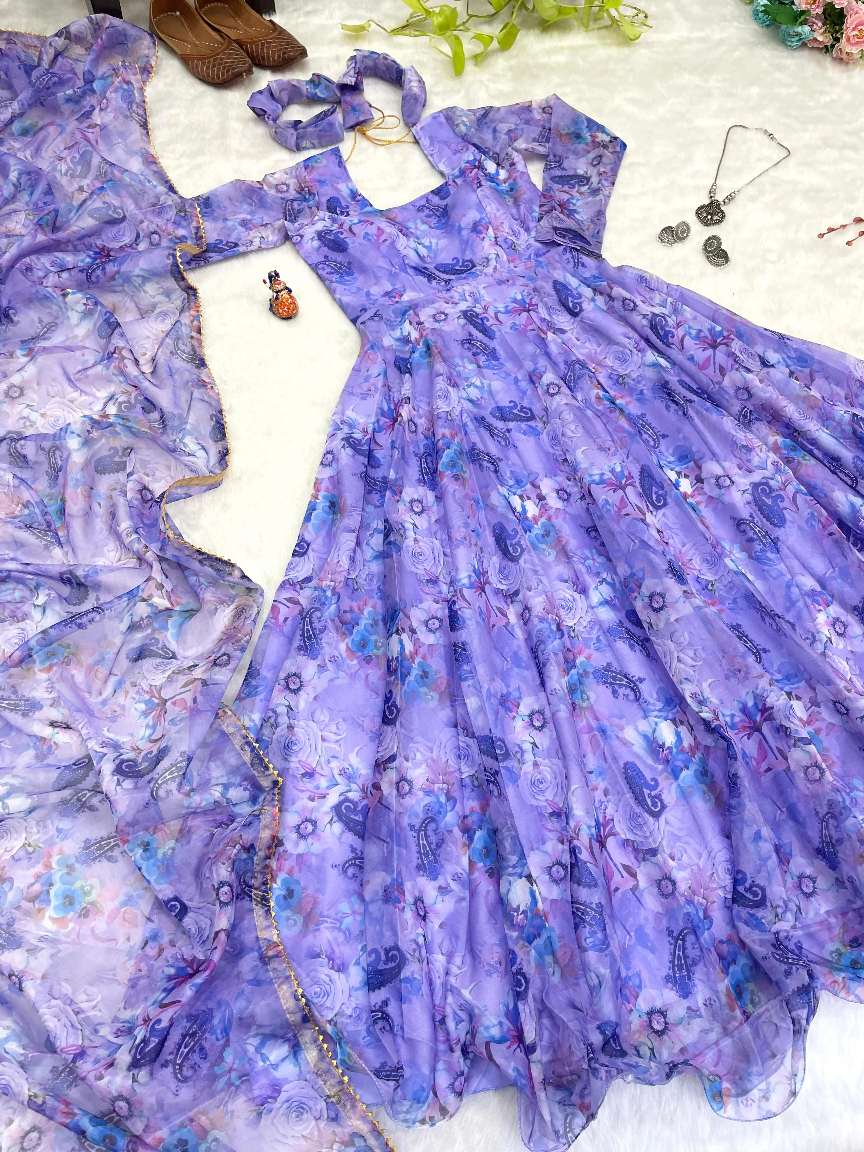 Thumbnail 11